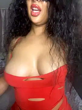 Snapshot of Lobna-alami chatting on 10-27-25, 12:47 Lobna-alami online show from 10-27-25, 12:47