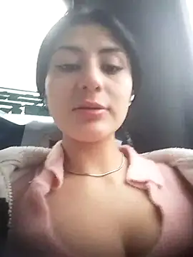 fiorella paris online show from 03-22-25, 12:46