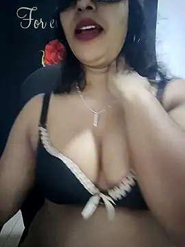 Sexy-Monikaa online show from 03-02-25, 07:02