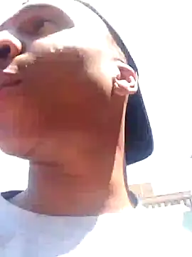 Snapshot of sydmanyoba chatting on 09-19-25, 09:54 sydmanyoba online show from 09-19-25, 09:54