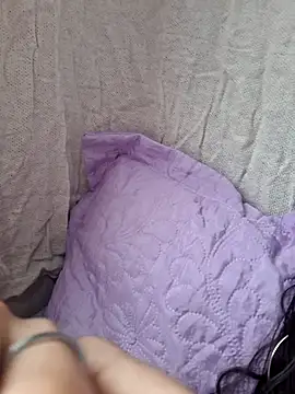 Snapshot of novinhatransexy chatting on 04-13-26, 05:40 novinhatransexy online show from 04-13-26, 05:40