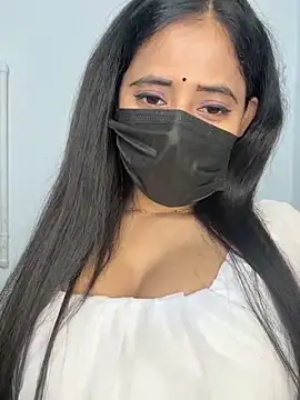 Snapshot of Hot_honey77 chatting on 11-04-25, 04:50 Hot honey77 online show from 11-04-25, 04:50