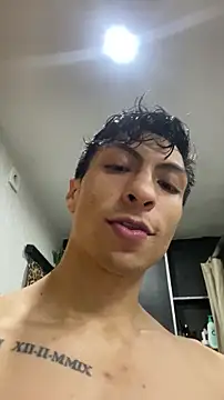 Snapshot of ApoloCruz chatting on 11-04-25, 10:58 ApoloCruz online show from 11-04-25, 10:58