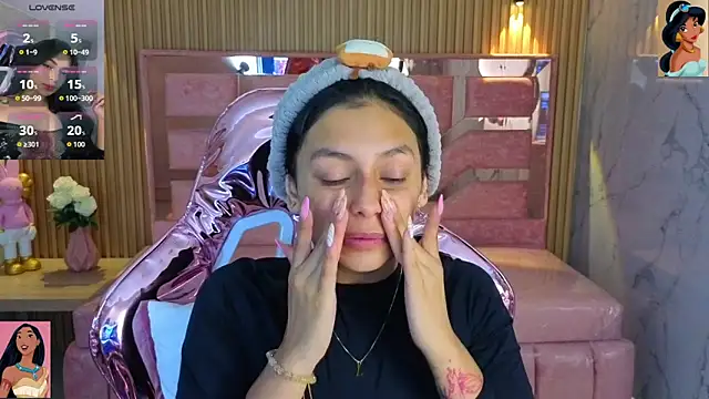 lilith petit sub online show from 11-18-25, 03:01