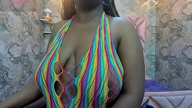 nefertiti ebony online show from 10-01-25, 08:42