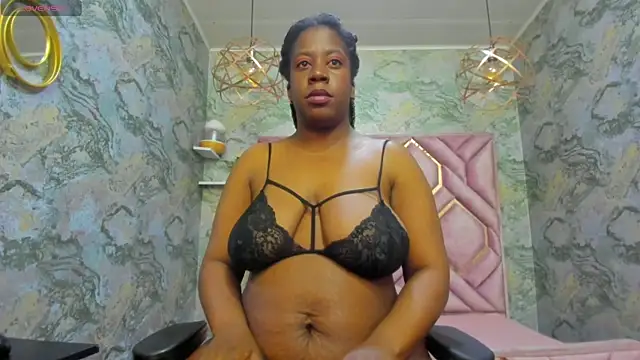 nefertiti ebony online show from 11-14-25, 04:55