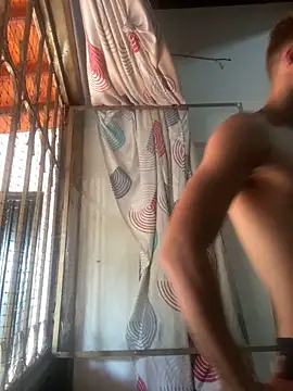 izan 20 online show from 01-24-25, 09:26