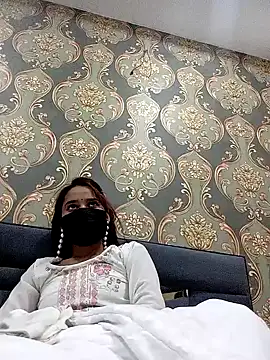 Snapshot of College_Girl-M chatting on 01-26-25, 02:41 College Girl-M online show from 01-26-25, 02:41