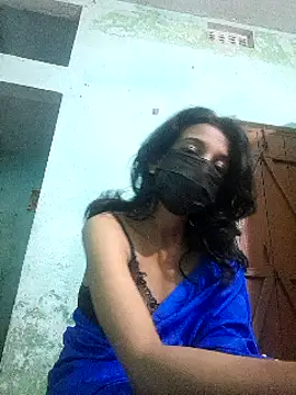 Snapshot of Bong-lady chatting on 02-09-25, 11:25 Bong-lady online show from 02-09-25, 11:25