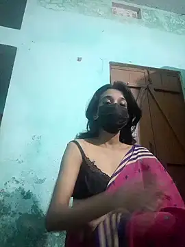 Snapshot of Bong-lady chatting on 02-18-25, 09:54 Bong-lady online show from 02-18-25, 09:54