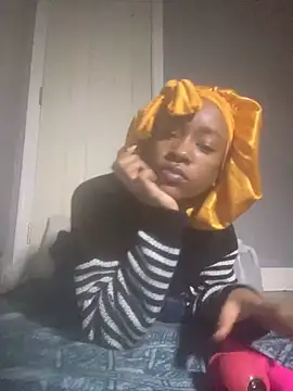 Snapshot of Meerawantsyou chatting on 02-08-25, 01:43 Meerawantsyou online show from 02-08-25, 01:43