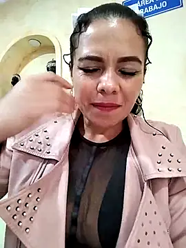 Ariana-07 online show from 03-10-25, 07:29