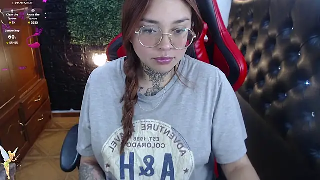 natyk m online show from 10-15-25, 01:22