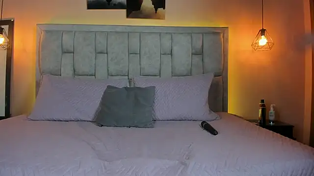 Snapshot of Melody_thonson chatting on 03-07-25, 10:02 Melody thonson online show from 03-07-25, 10:02