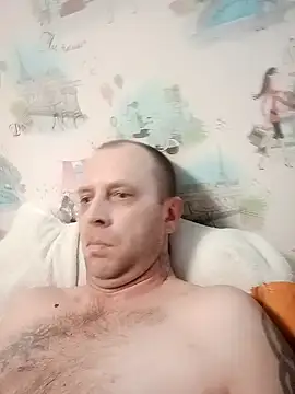 Snapshot of MaxDevilWhite chatting on 01-22-25, 04:13 MaxDevilWhite online show from 01-22-25, 04:13