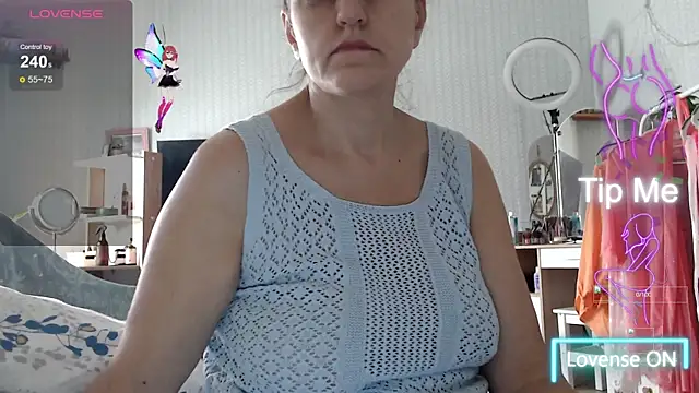 Soffya Soy online show from 11-03-25, 01:12