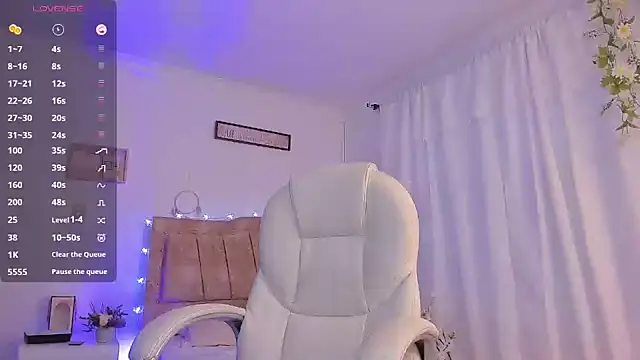 soy aly moon online show from 01-29-25, 11:14