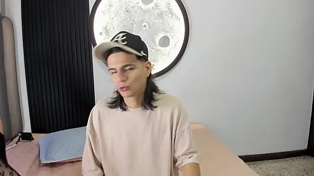 Martshall09 online show from 10-20-25, 09:59