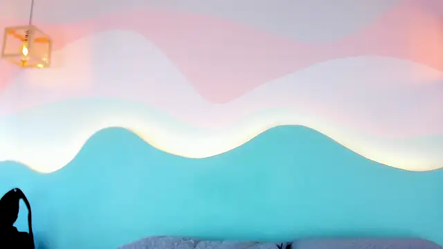 Lannajansen online show from 11-22-25, 01:32