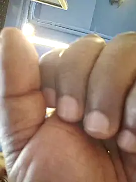 Snapshot of SlPussylick chatting on 10-08-25, 05:16 SlPussylick online show from 10-08-25, 05:16