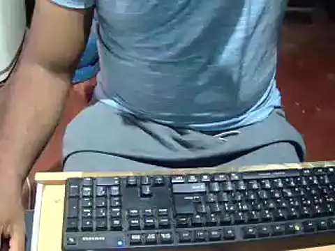 Snapshot of lolboy1234Z chatting on 11-14-25, 06:39 lolboy1234Z online show from 11-14-25, 06:39