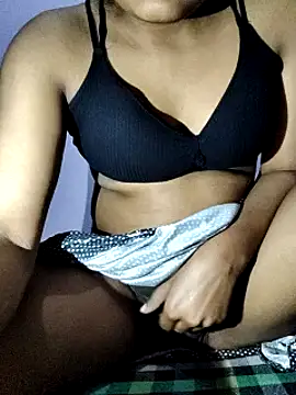 Red-Rose25 online show from 01-25-25, 04:35