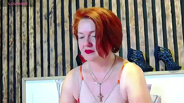 Snapshot of Alis_Lovi chatting on 11-05-25, 11:21 Alis Lovi online show from 11-05-25, 11:21