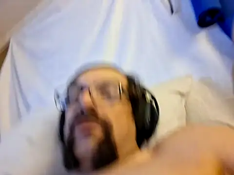 Johndis805 online show from 11-20-25, 08:19