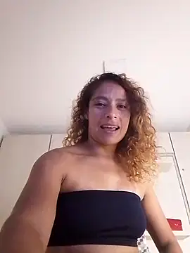 Snapshot of Zoedaniels chatting on 03-13-25, 11:49 Zoedaniels online show from 03-13-25, 11:49