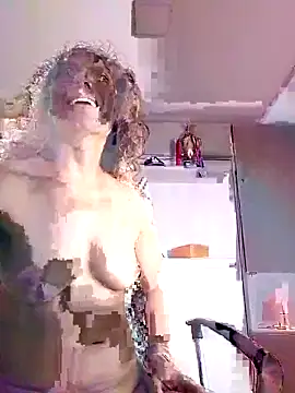 Snapshot of Zoedaniels chatting on 03-15-25, 11:50 Zoedaniels online show from 03-15-25, 11:50