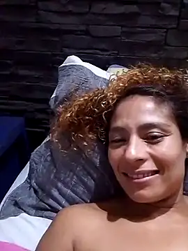 Snapshot of Zoedaniels chatting on 03-23-25, 08:04 Zoedaniels online show from 03-23-25, 08:04