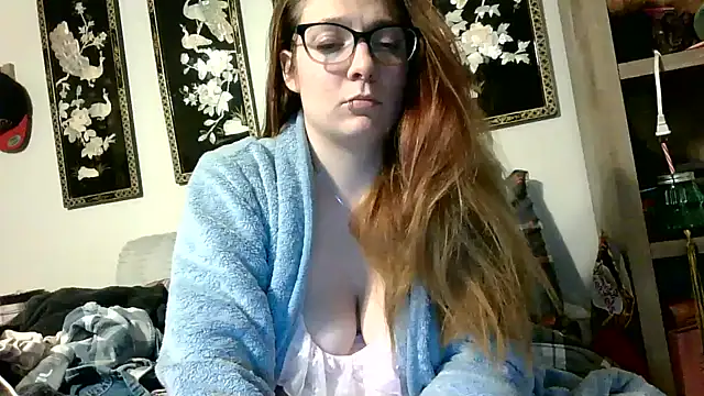 Snapshot of YourNotMySupervisor chatting on 10-05-25, 04:22 YourNotMySupervisor online show from 10-05-25, 04:22