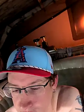 Snapshot of YourNotMySupervisor chatting on 11-27-25, 06:37 YourNotMySupervisor online show from 11-27-25, 06:37