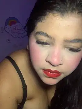 Snapshot of saramerlin chatting on 10-13-25, 12:49 saramerlin online show from 10-13-25, 12:49