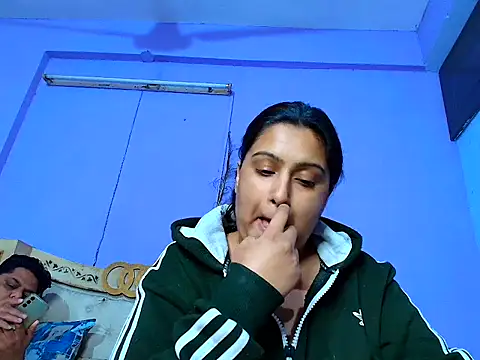 Sophia James online show from 01-27-25, 05:48