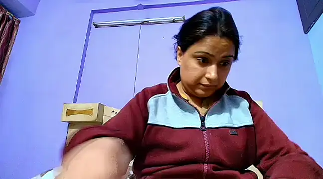 Sophia James online show from 02-24-25, 01:31