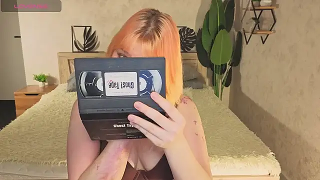 Snapshot of Amy_Kimberlly chatting on 02-12-26, 12:16 Amy Kimberlly online show from 02-12-26, 12:16