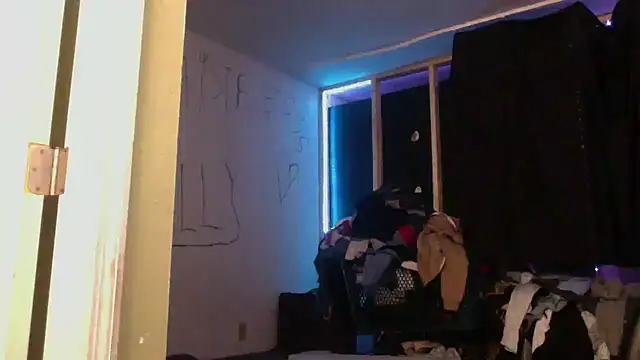 sexyhotstud12 online show from 02-22-25, 12:40