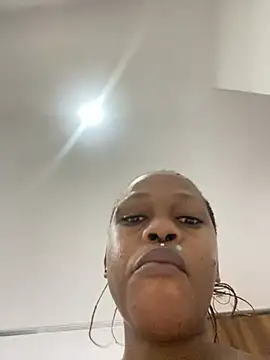 Boneca25 online show from 03-25-26, 07:53