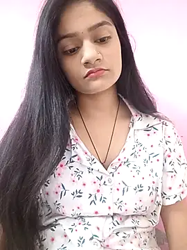 Snapshot of Tanu-00 chatting on 11-13-25, 04:17 Tanu-00 online show from 11-13-25, 04:17