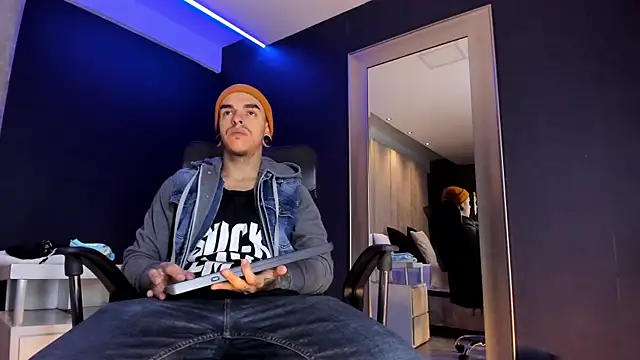 kaletattoo online show from 01-10-26, 11:01