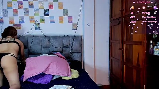 Snapshot of Isangel_ chatting on 03-26-26, 05:02 Isangel online show from 03-26-26, 05:02