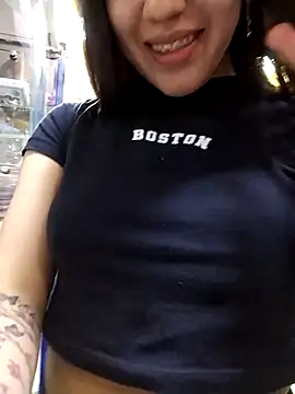 Snapshot of samathasexx chatting on 11-04-25, 10:42 samathasexx online show from 11-04-25, 10:42