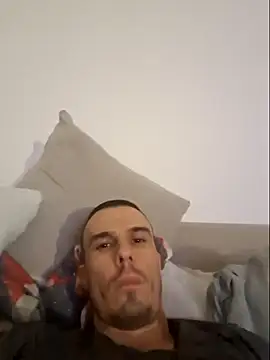 Snapshot of tucacbg chatting on 02-03-25, 01:52 tucacbg online show from 02-03-25, 01:52