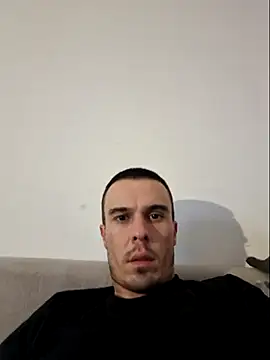 Snapshot of tucacbg chatting on 02-10-25, 03:13 tucacbg online show from 02-10-25, 03:13