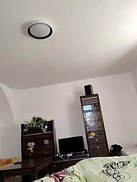 Lukaskori online show from 09-20-25, 08:59