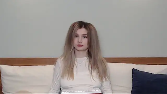 Snapshot of Chloe_Addison chatting on 02-10-25, 10:40 Chloe Addison online show from 02-10-25, 10:40