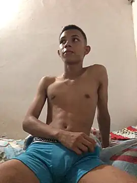 Alvarozzxv online show from 03-02-25, 01:58