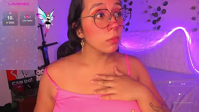 Ludovica6669 online show from 11-04-25, 10:53