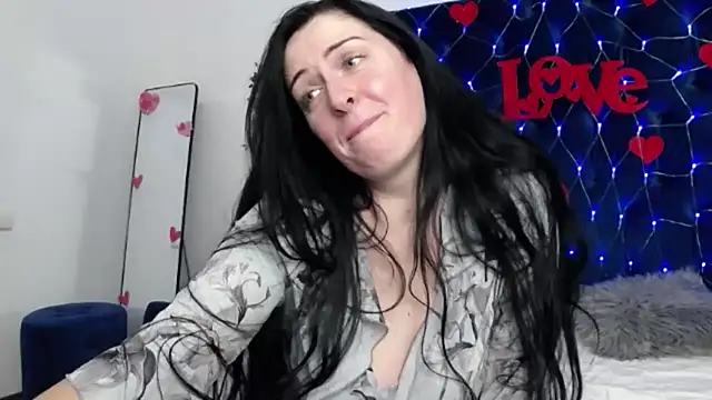 Snapshot of JacquelineElle chatting on 02-15-25, 09:37 JacquelineElle online show from 02-15-25, 09:37